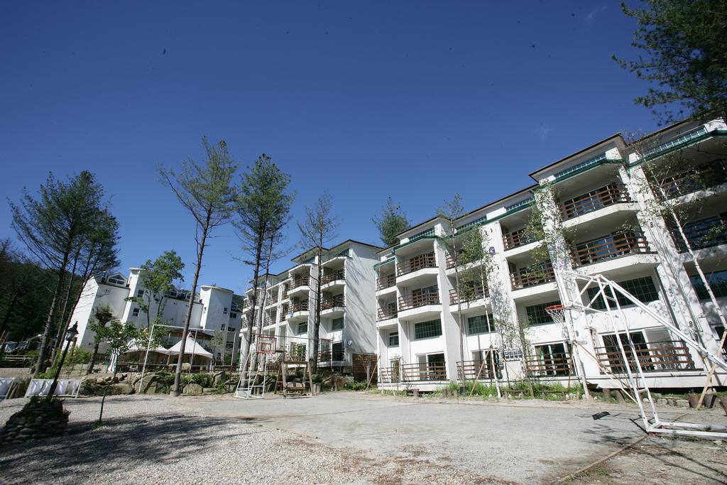 Eastern Park Pyeongchang Hotel Exterior photo